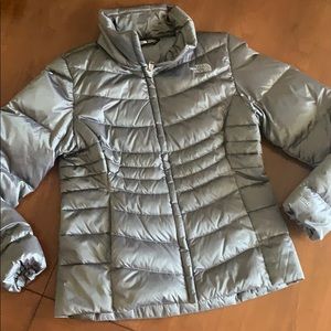 Silver NorthFace 550